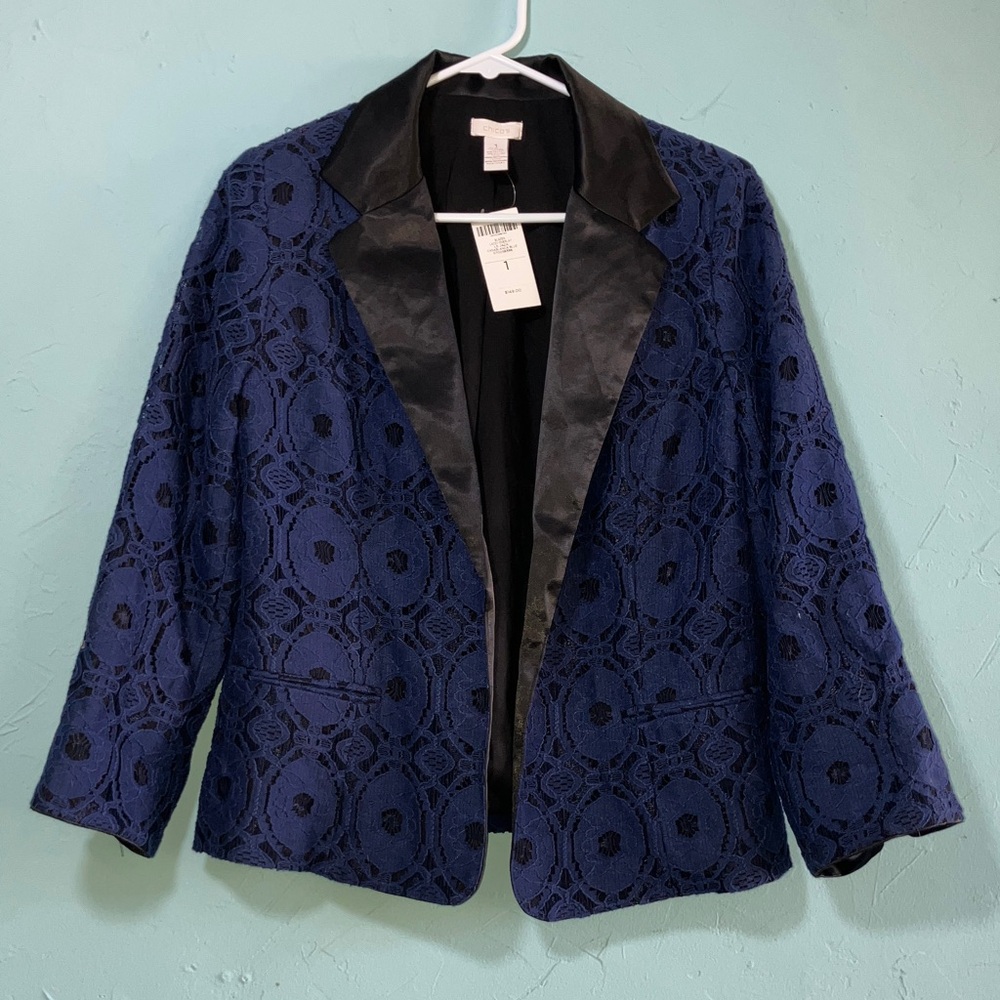 Chico's Lace Blazer with Black Lapel size 1